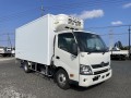 　デュトロ　ワイドロング　低温式冷凍車　格納ゲート